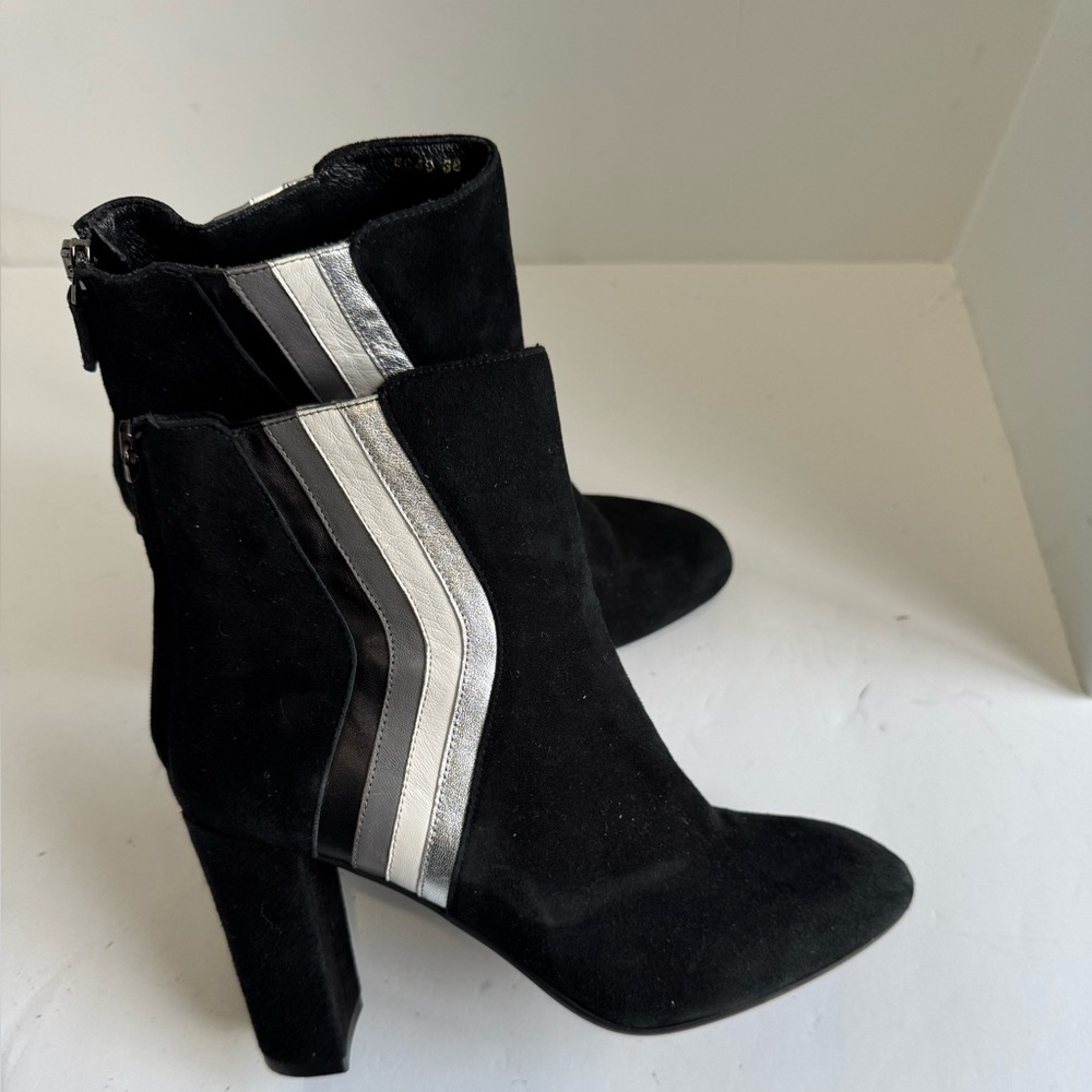 Grigiarancio Black and Silver Suede Leather Ankle Boots Italian EU 38